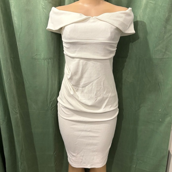 Chic Strapless White Dress - Picture 1 of 8